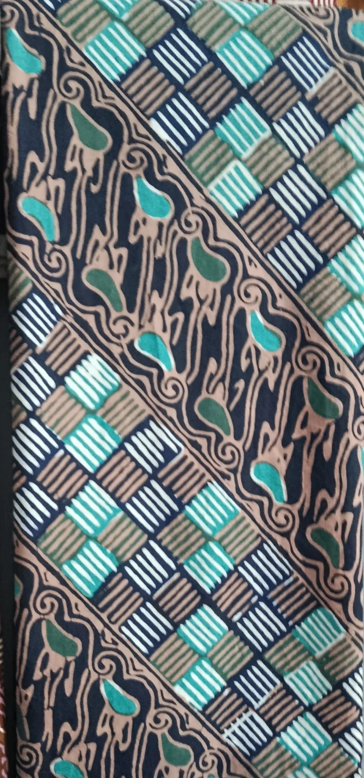 Motif Bilik Rereng